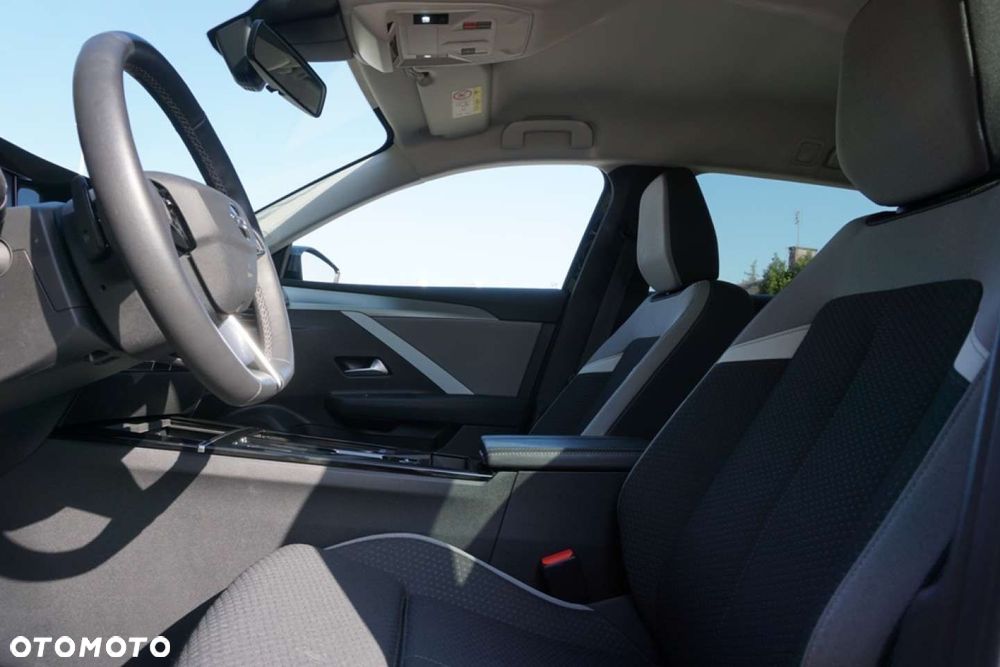 Opel Astra - 10