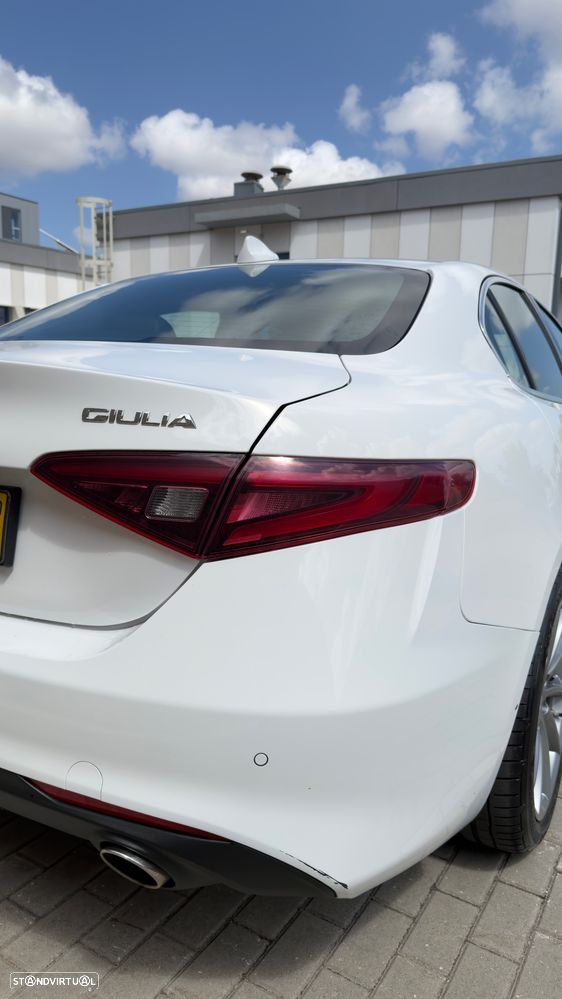 Alfa Romeo Giulia 2.2 D Sprint AT8 - 21