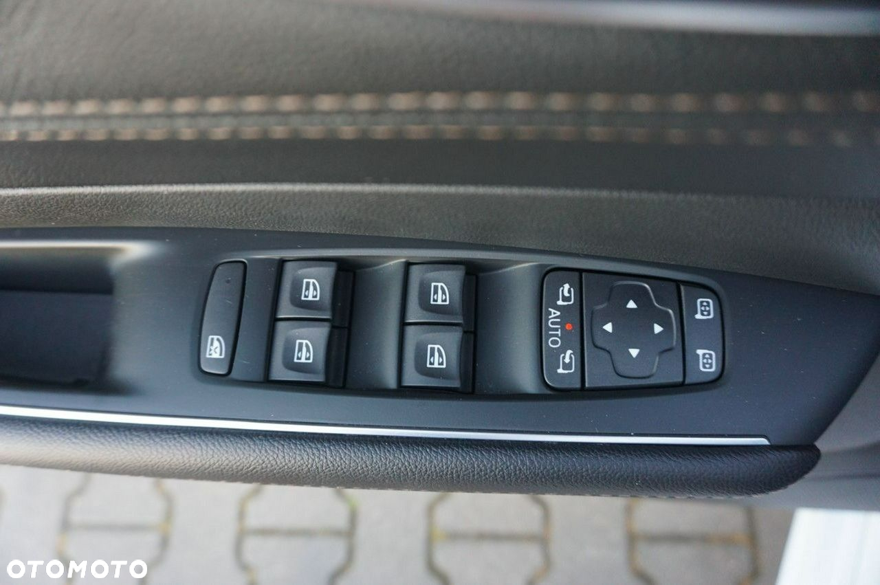 Renault Talisman Grandtour ENERGY dCi 160 EDC INTENS - 11