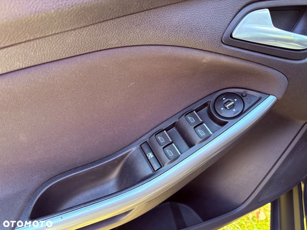 Ford Focus 1.0 EcoBoost Start-Stopp-System Ambiente - 8