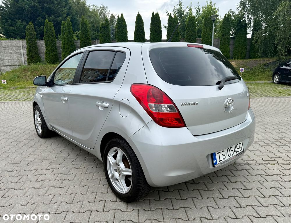 Hyundai i20 1.2 Comfort - 13