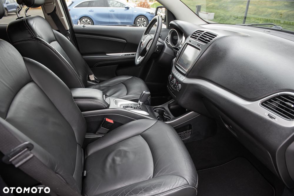 Fiat Freemont 2.0 Multijet 16V DPF Automatik Allrad Black Code - 18