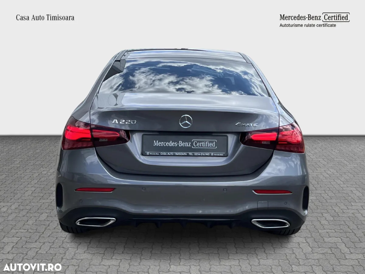Mercedes-Benz A 220 4MATIC Sedan Aut. - 5