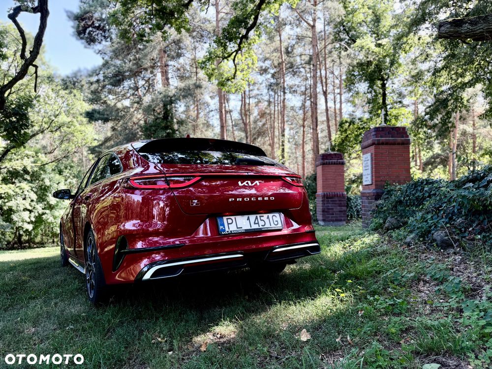 Kia ProCeed - 7