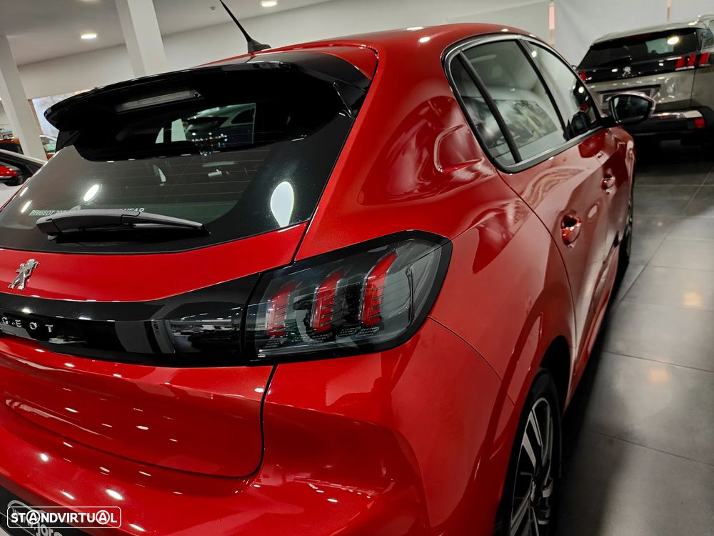 Peugeot 208 1.2 PureTech Allure EAT8 - 20