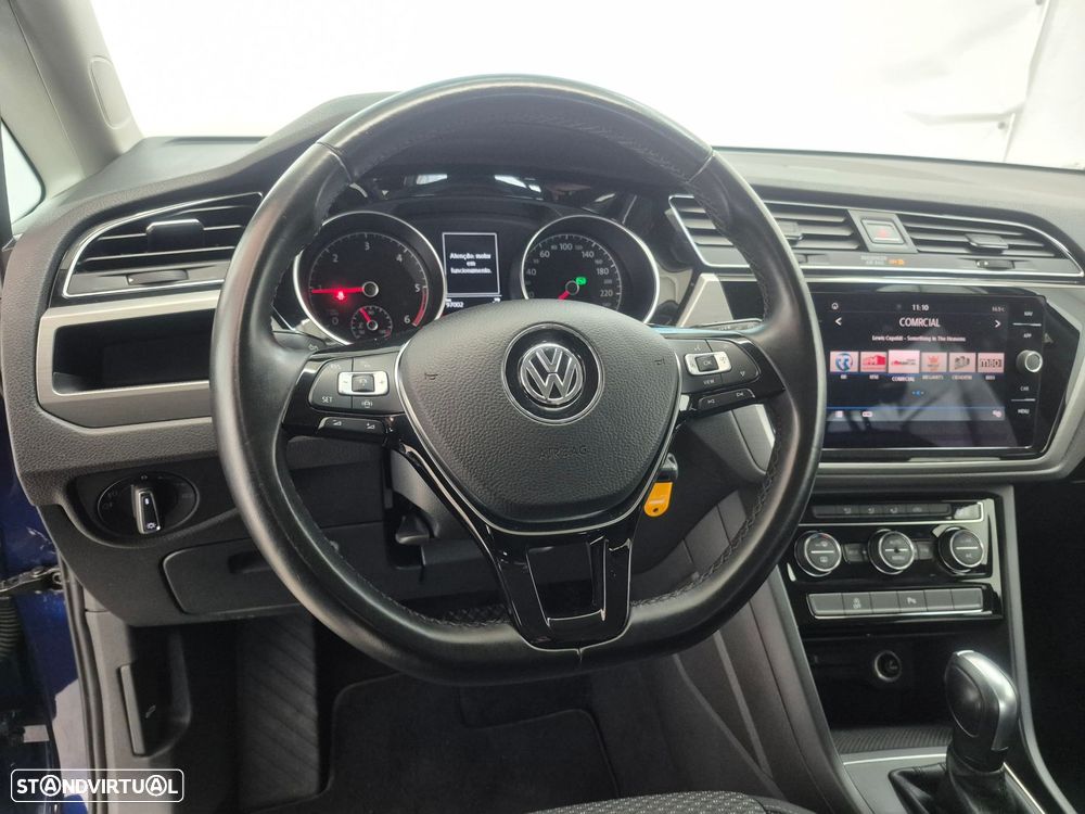 VW Touran 2.0 TDI Confortline DSG - 12