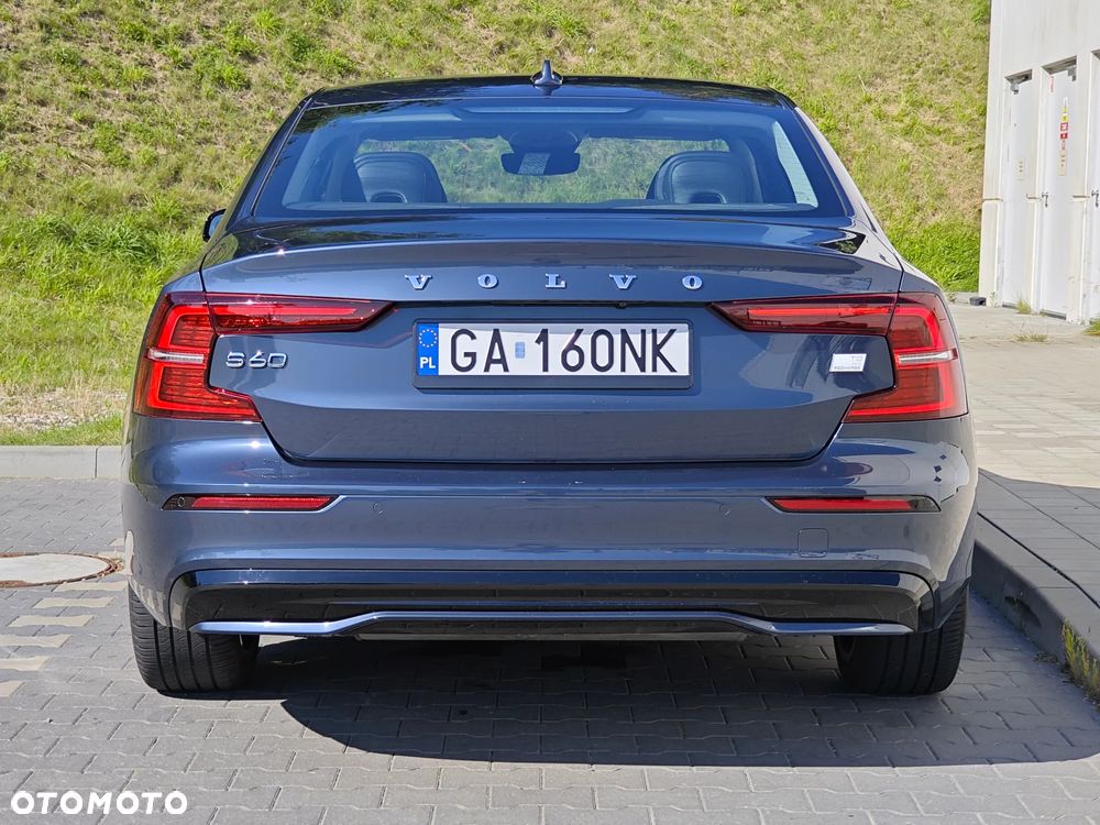 Volvo S60 T8 Recharge AWD Plus Dark - 10