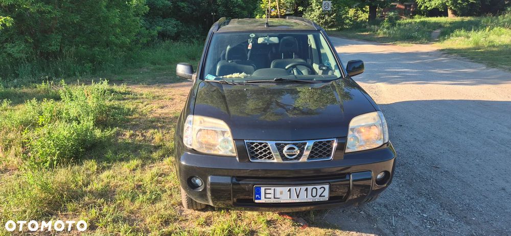 Nissan X-Trail 2.2 dCi 4x4 Edition Sport - 4