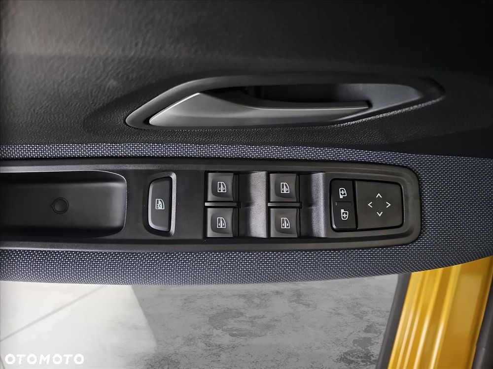 Dacia Sandero - 13