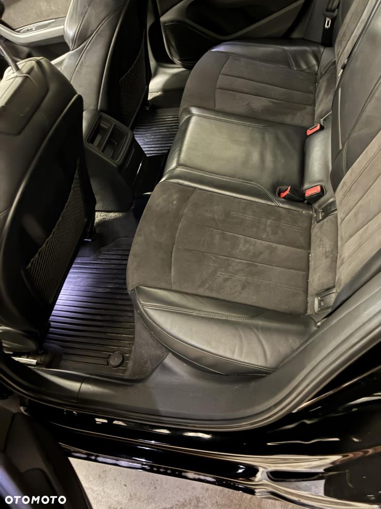 Audi A4 Avant 2.0 TDI - 8