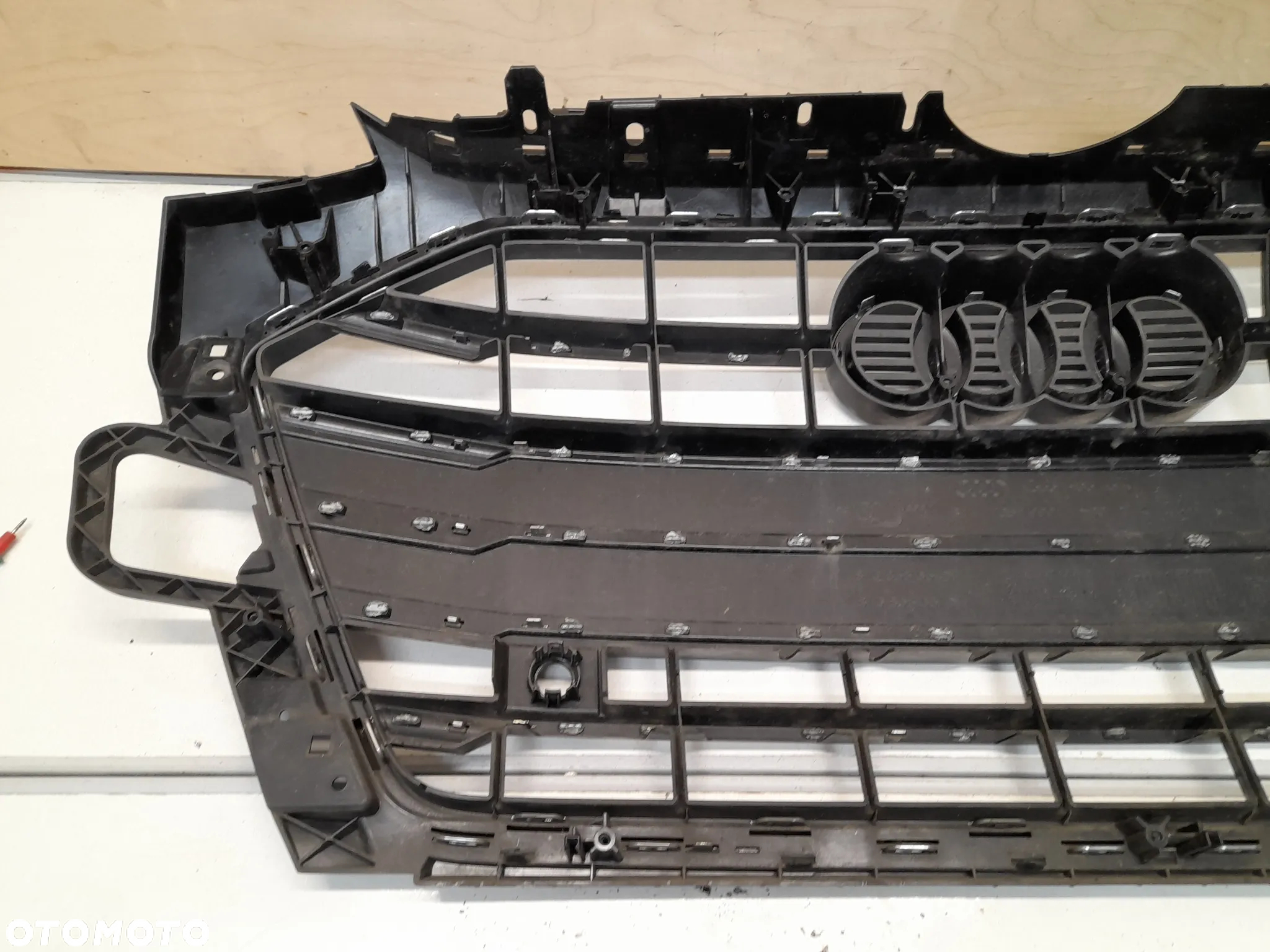 AUDI A4 B9 LIFT 19r- atrapa chłodnicy grill 8W0853651DF - 9