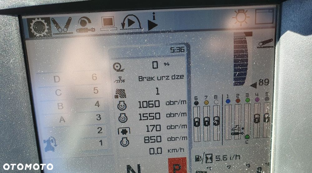 Claas Axion 820 CEBIS - 16