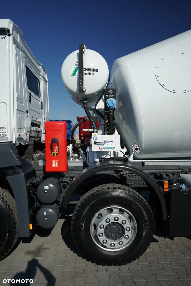 Mercedes-Benz AROCS 3240 / GRUSZKA 9M3 / 8x4 / BETONOMIESZARKA /  SCHWING STETTER  / OPONY 100% - 16