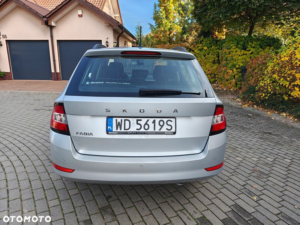Skoda Fabia 1.0 TSI Ambition Plus - 8