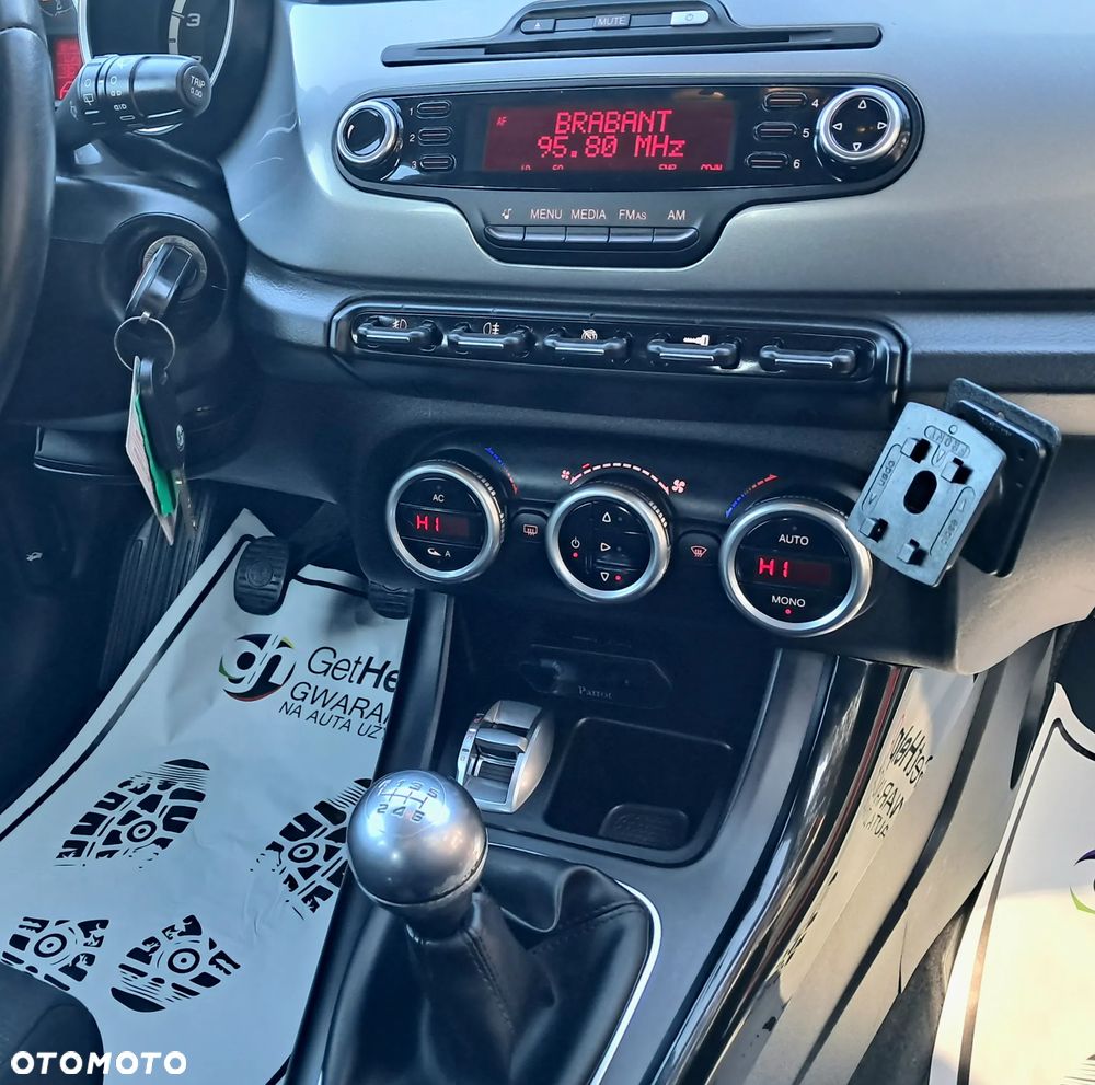 Alfa Romeo Giulietta 1.4 TB 16V Turismo - 19