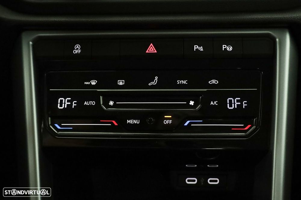 VW T-Roc 1.0 TSI Life - 12