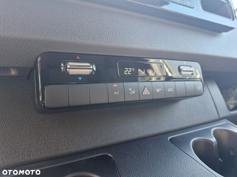Mercedes-Benz Sprinter 319 CDI - 16