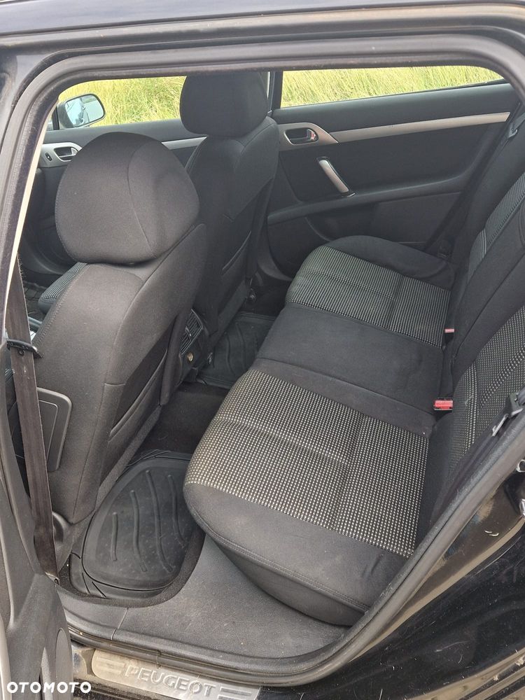 Peugeot 407 - 7