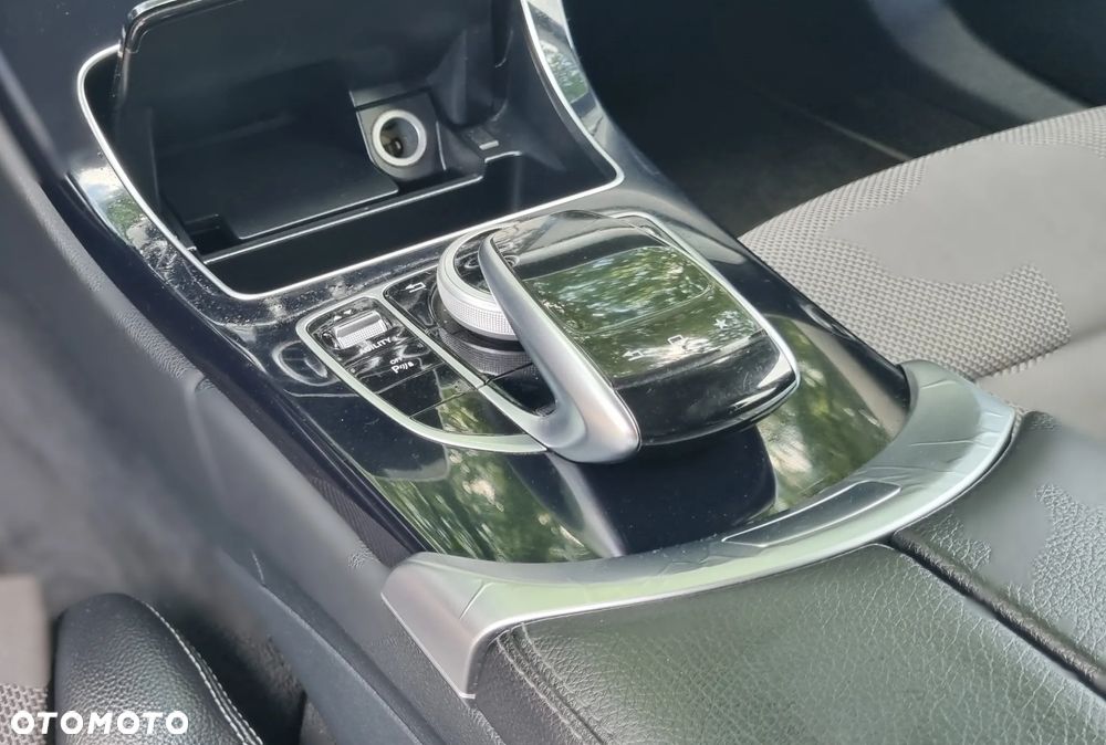 Mercedes-Benz Klasa C 220 (BlueTEC) d 7G-TRONIC - 13