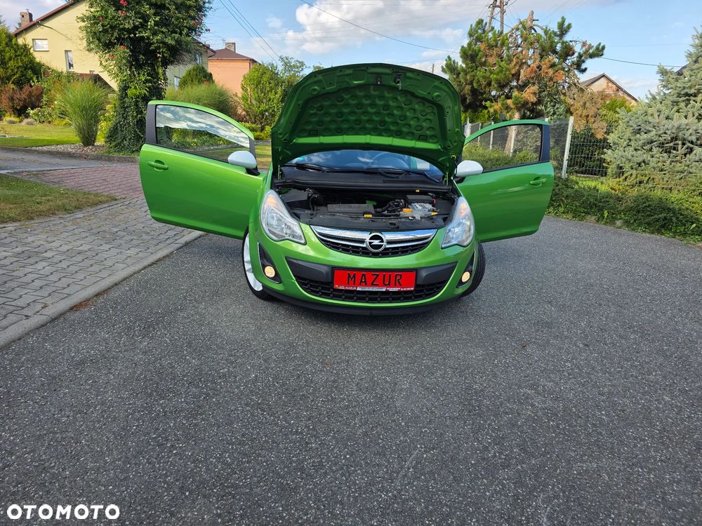 Opel Corsa 1.4 16V Color Edition - 3