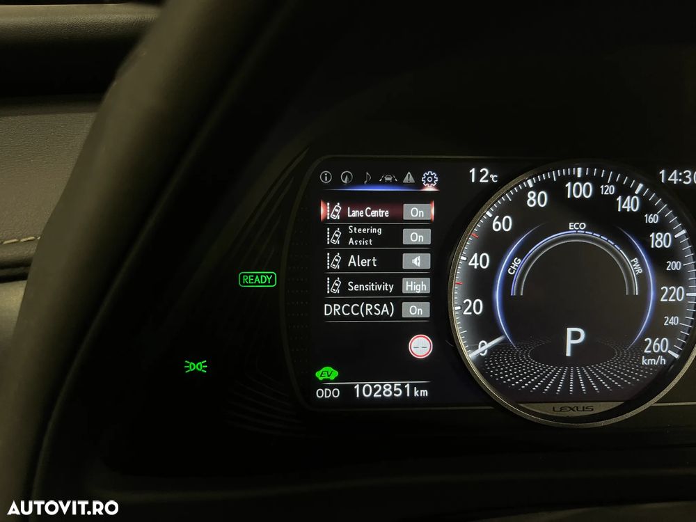 Lexus UX 250h Business Edition - 24