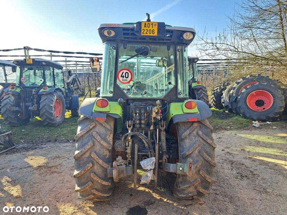 Claas Nexos 240F 4X4 - 7