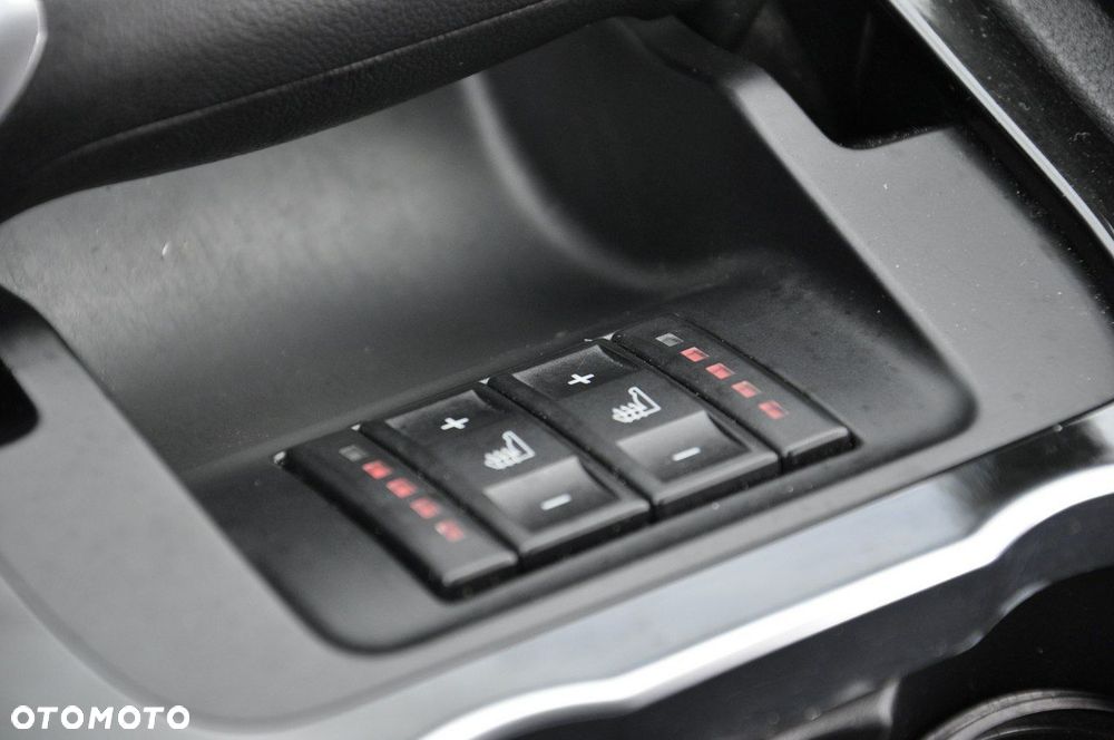 Ford S-Max 2.0 TDCi DPF Titanium - 22