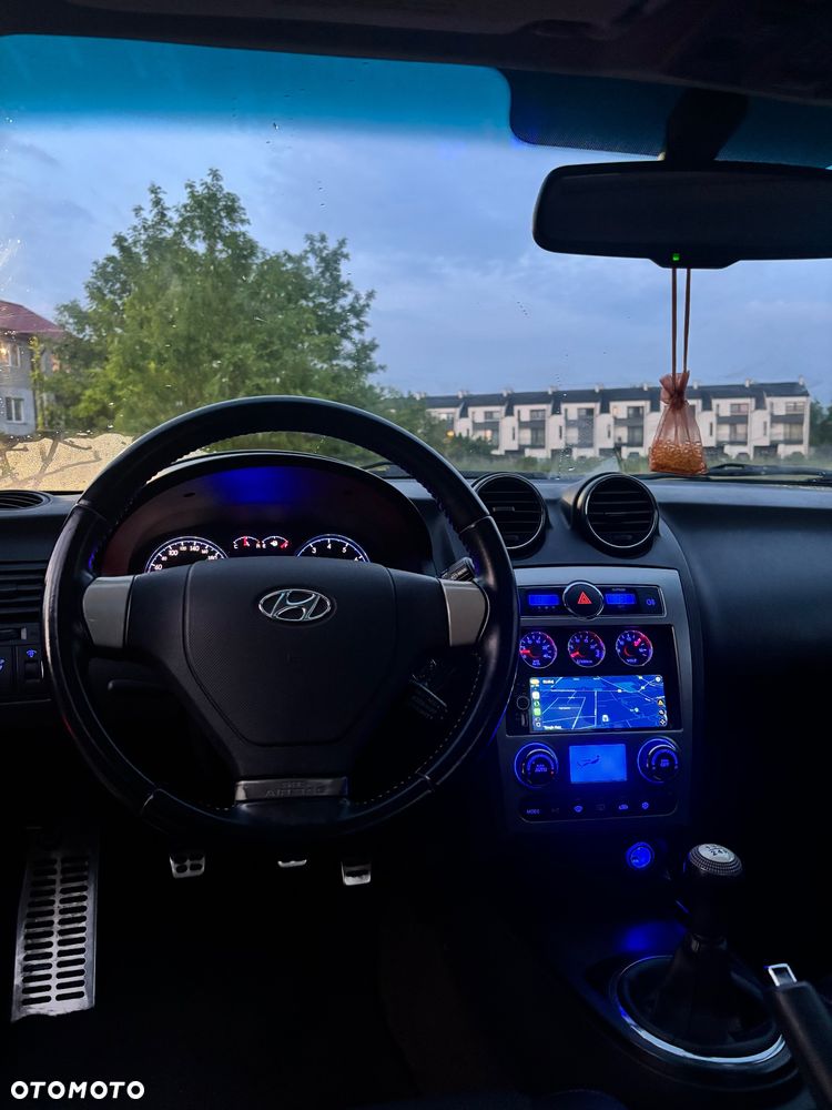 Hyundai Coupe 2.0 Energy - 11