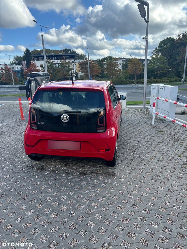 Volkswagen up! - 3
