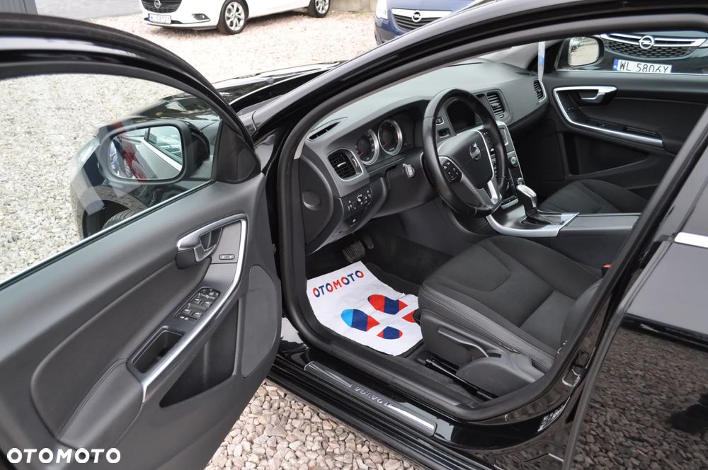 Volvo V60 - 12