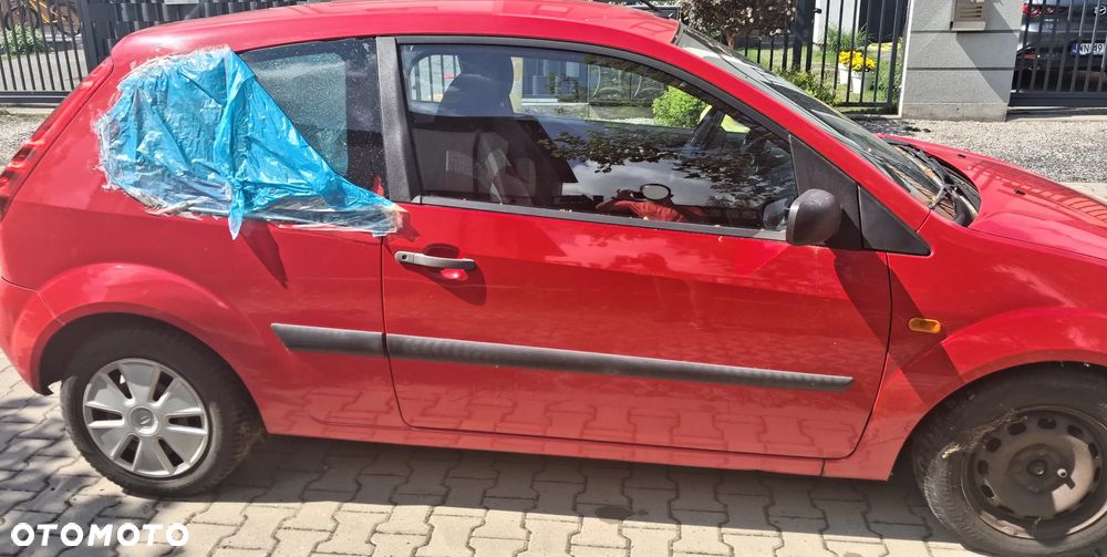 Ford Fiesta 2006 photo 4