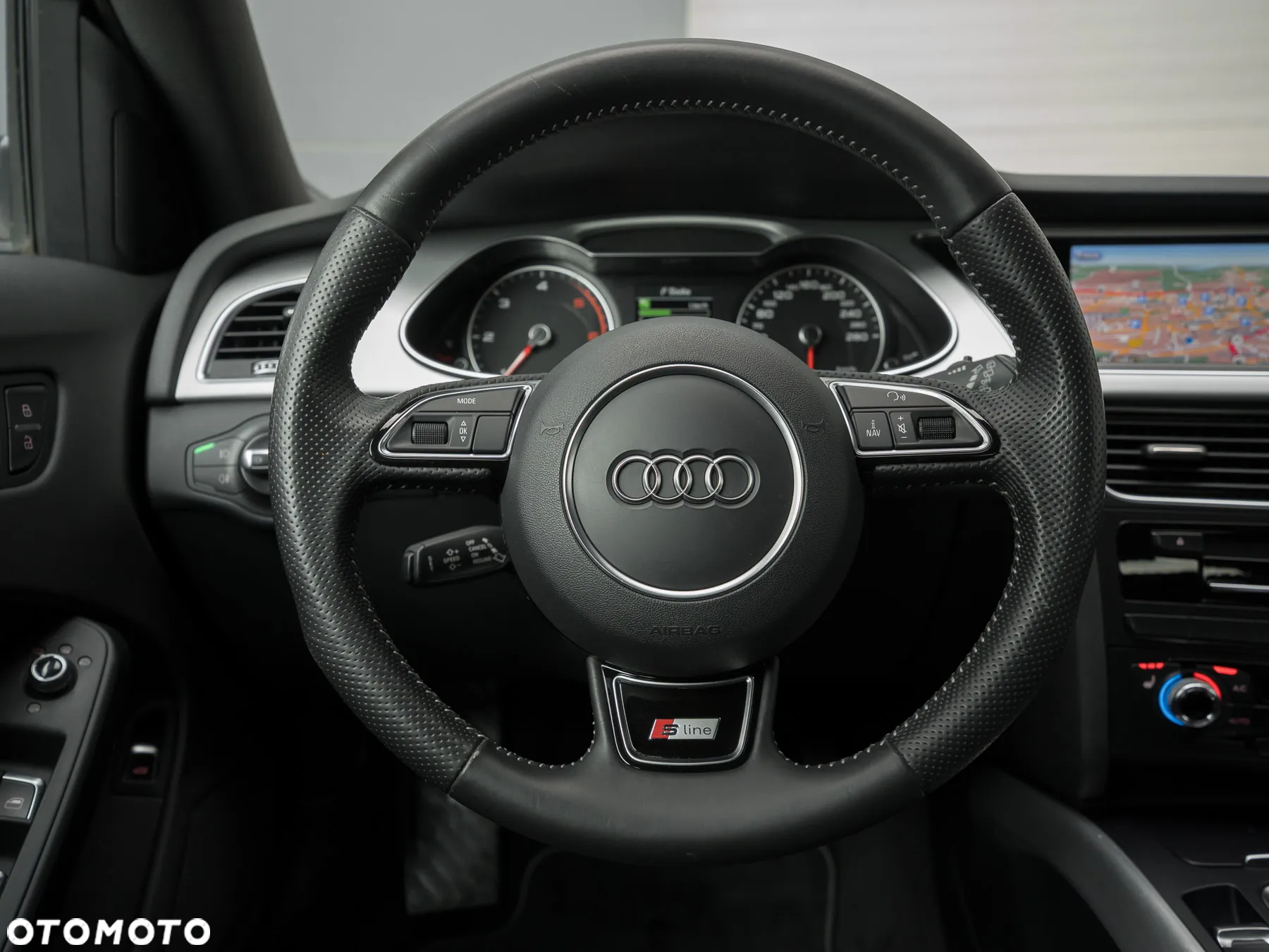 Audi A4 Avant 2.0 TDI DPF quattro S tronic S line Sportpaket - 23
