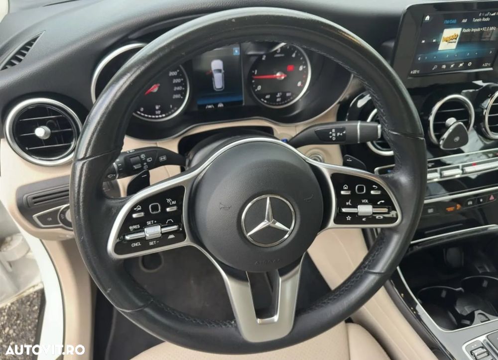 Mercedes-Benz GLC 220 d 4Matic 9G-TRONIC Exclusive - 8