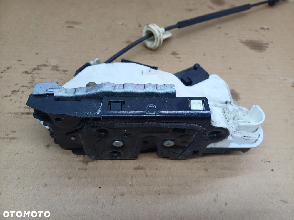 Golf VI HB 5D zamek drzwi przód lewy prawy 5K1837015 5K1837016 Europa 7 pin - 4