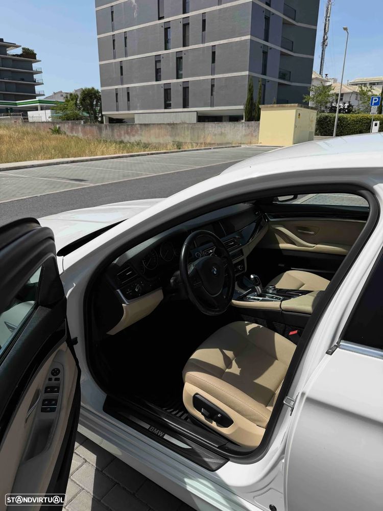 BMW 520 i Auto - 9
