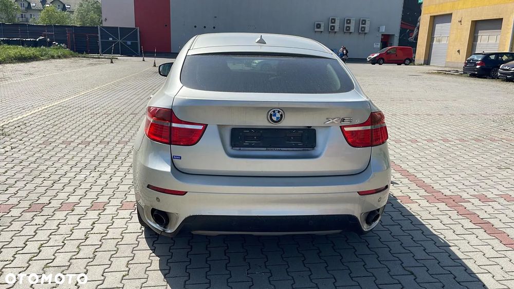 BMW X6 xDrive35i Performance M Paket - 4