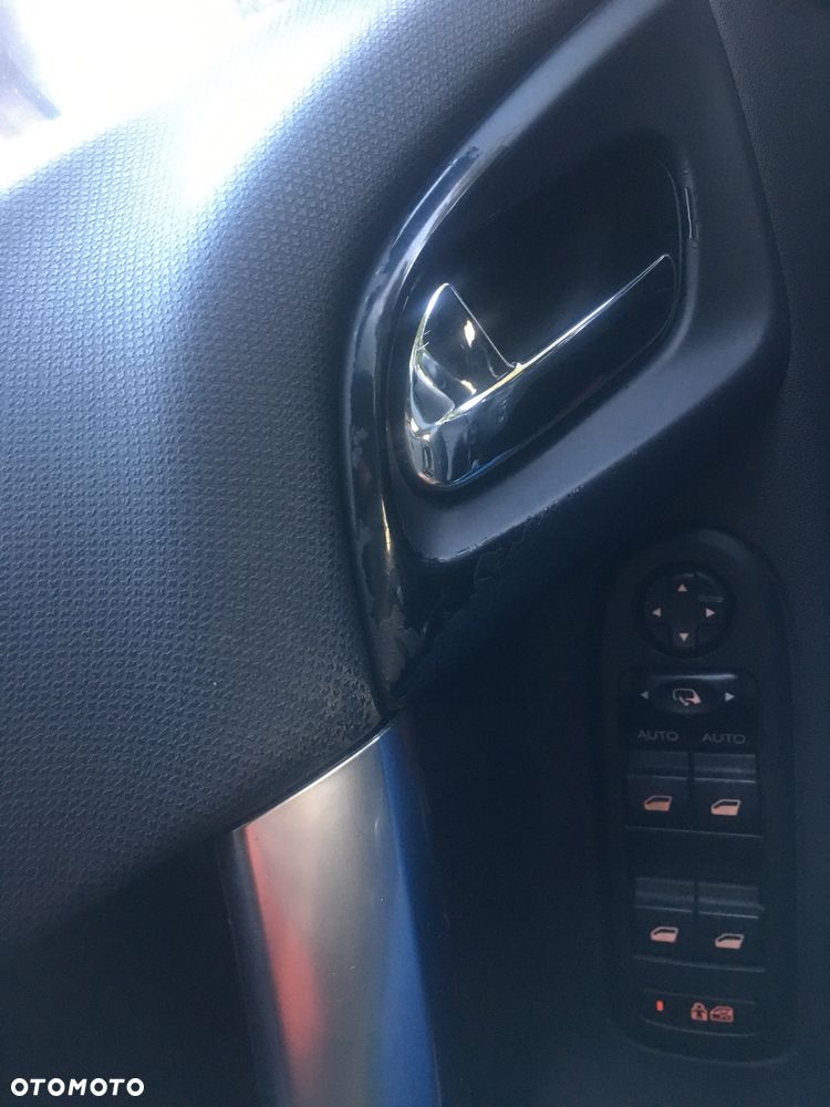 Citroën C3 HDi 90 FAP Exclusive - 6