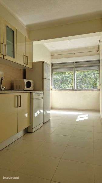 Arrendamento de Apartamento T2 Centro de Corroios - Grande imagem: 3/12