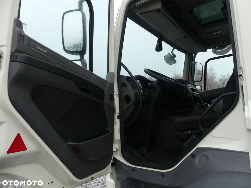 DAF CF 370 / 6x2 / CHŁODNIA 9.40 + WINDA / EURO 6 / CARRIER SUPRA 850 / - 29