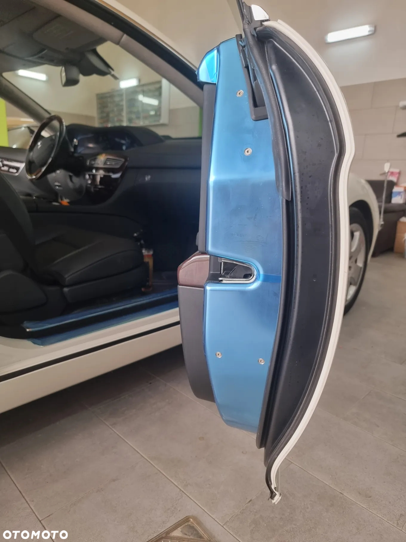 Mercedes-Benz CL - 30