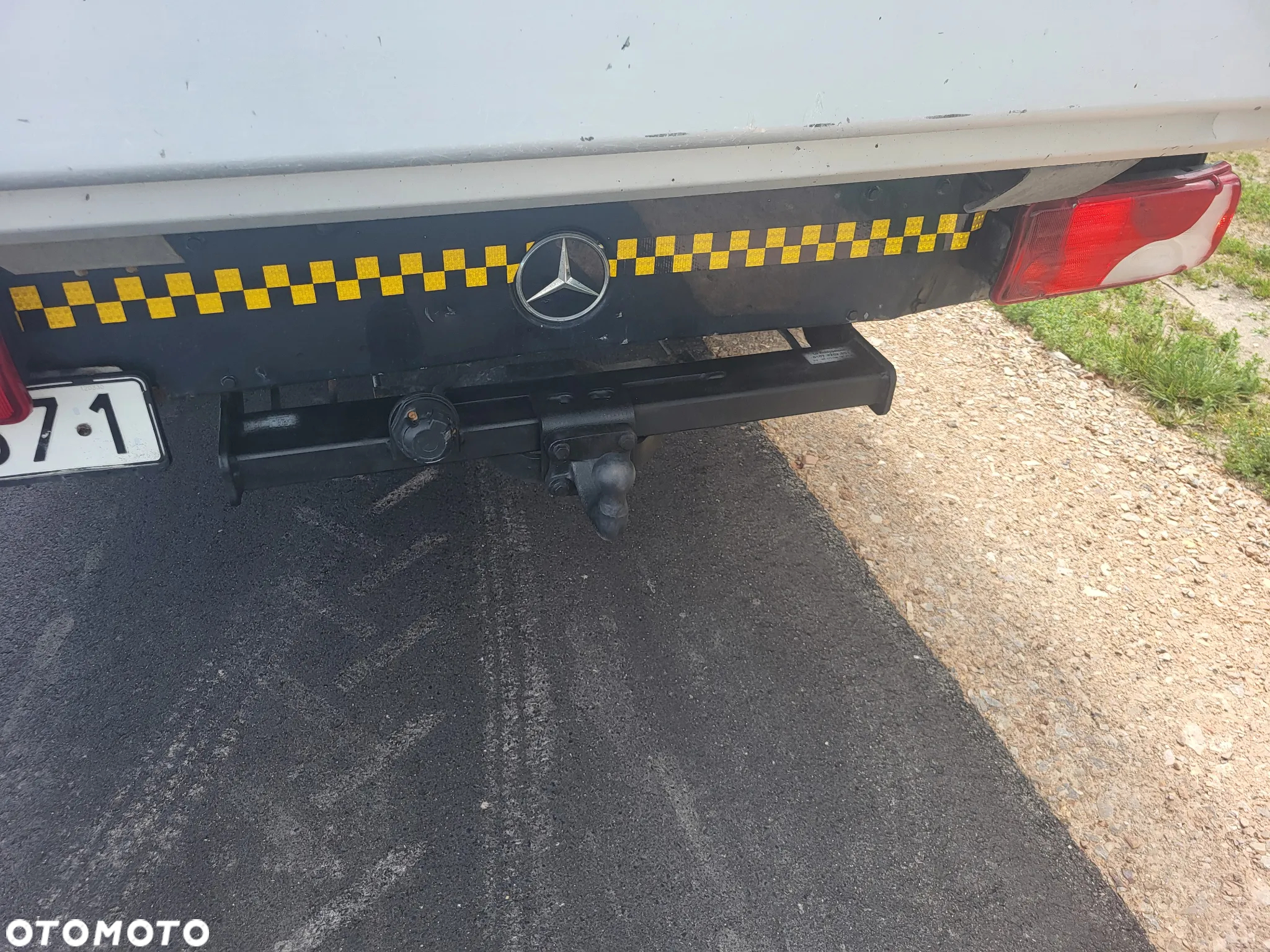 Mercedes-Benz Sprinter - 11