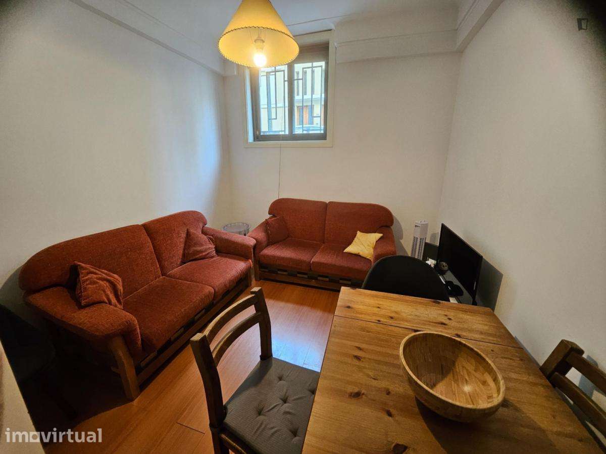 Quarto - localizado em Cedofeita Porto - Grande imagem: 3/10