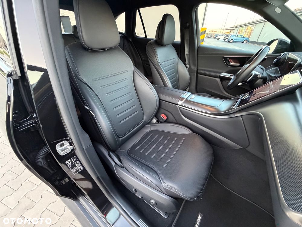Mercedes-Benz GLC 220 d 4Matic 9G-TRONIC Edition AMG Line - 23