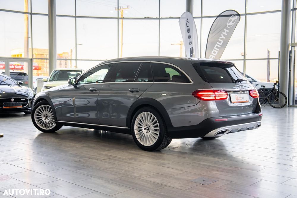 Mercedes-Benz E 220 d 4Matic T All-Terrain 9G-TRONIC Avantgarde - 11