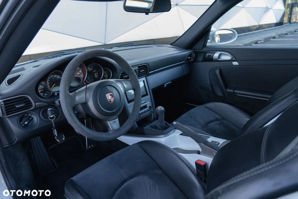 Porsche 911 - 9