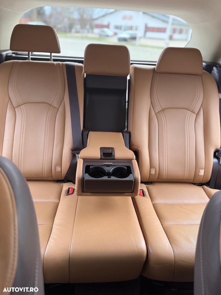 Lexus Seria RX - 16