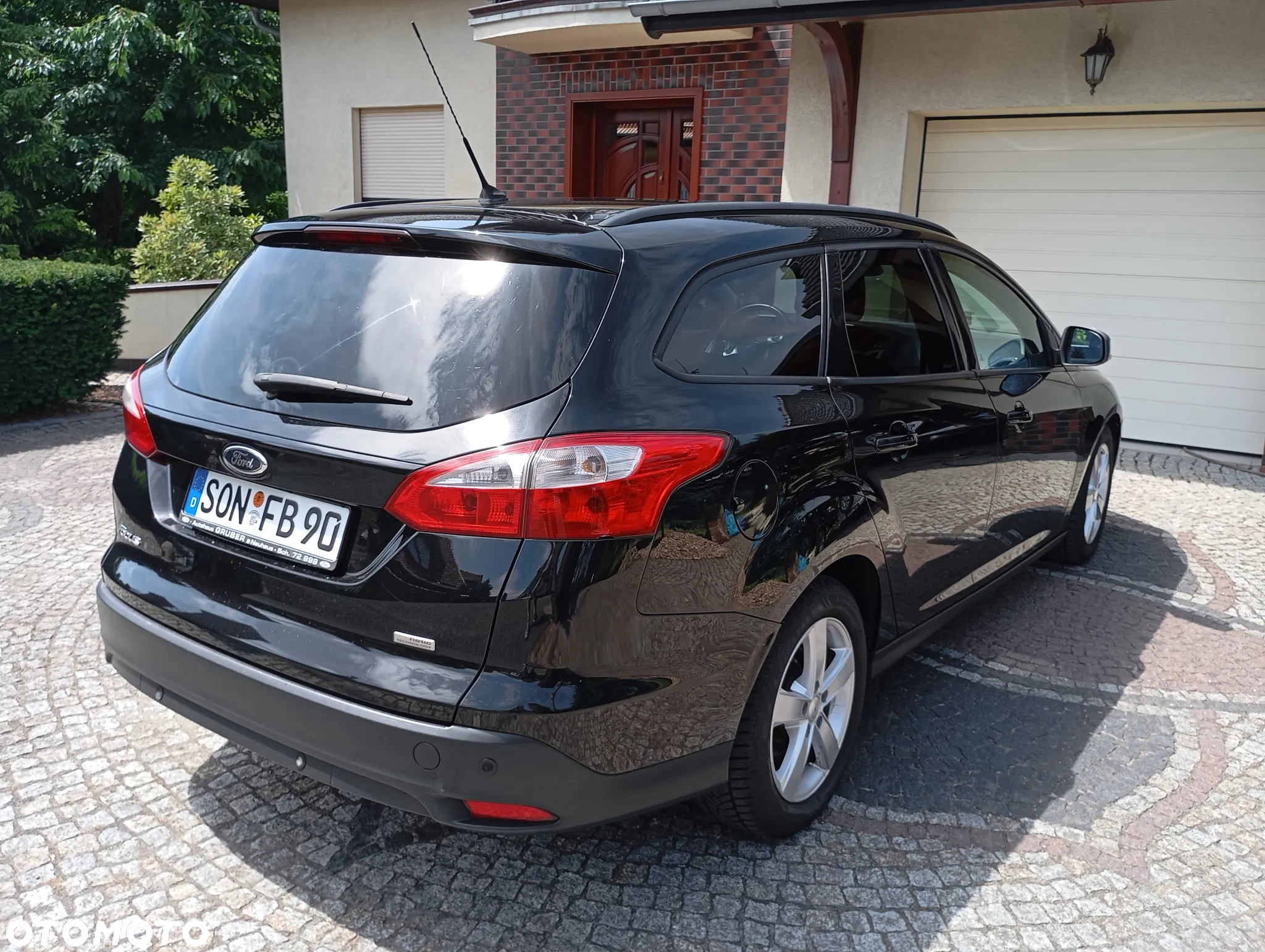 Ford Focus 1.6 TDCi DPF SYNC Edition - 17
