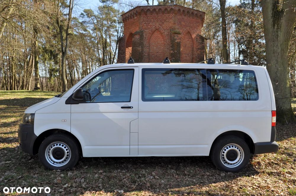 Volkswagen Transporter - 9