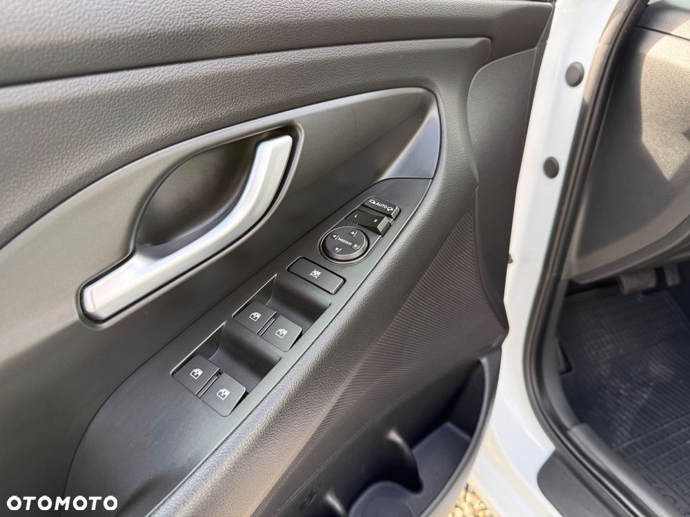 Hyundai i30 1.5 T-GDI 48V-Hybrid DCT EDITION 30+ - 27