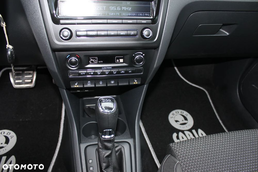 Skoda RAPID 1.4 TSI DSG Monte Carlo Green tec - 10